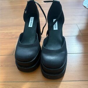 Steve Madden Black Platform Shoes